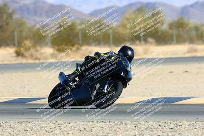 media/Jan-09-2022-SoCal Trackdays (Sun) [[2b1fec8404]]/Turn 6 (1035am)/